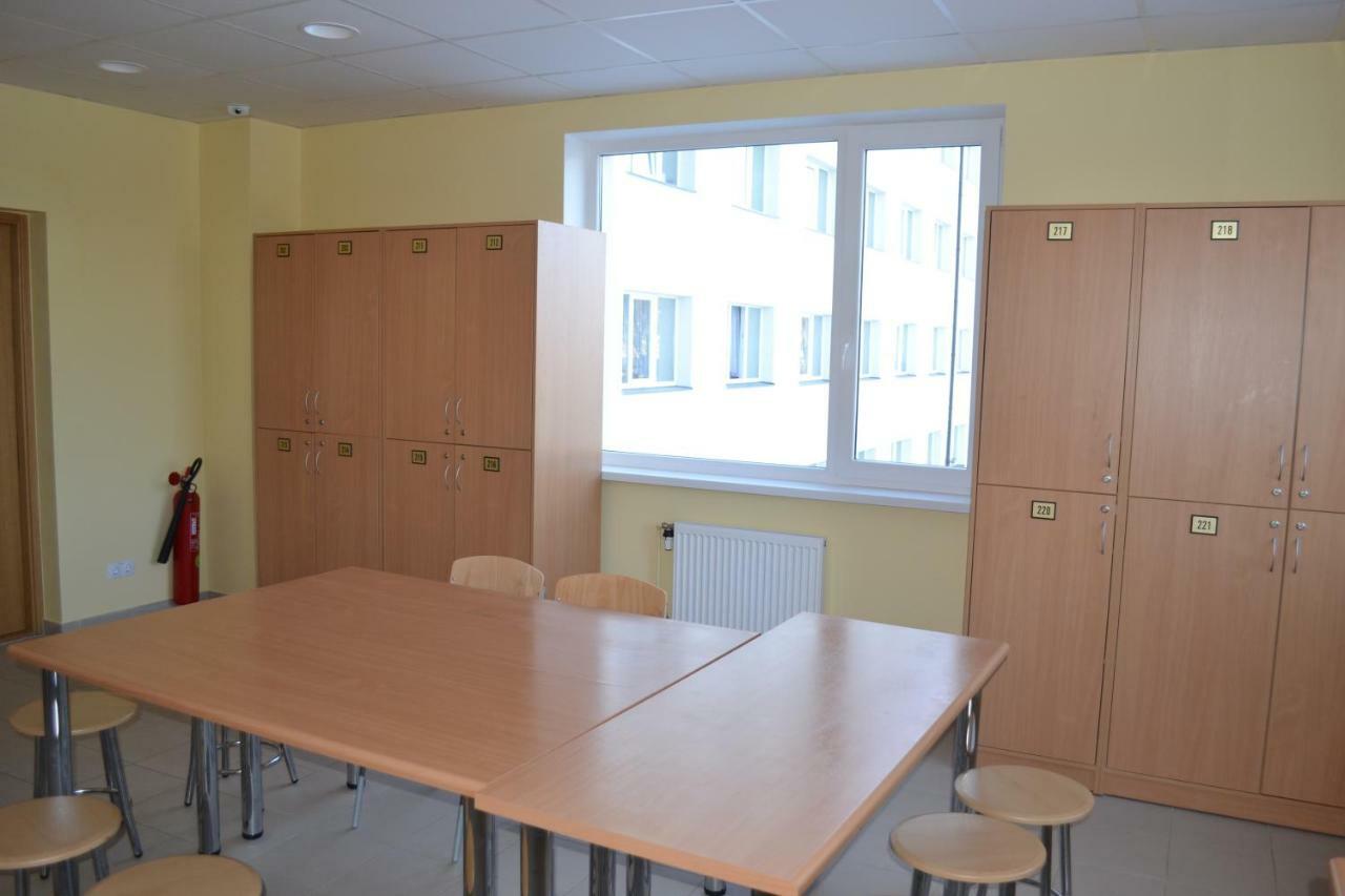 Valmieras Tehnikuma Dienesta Viesnica Exterior foto