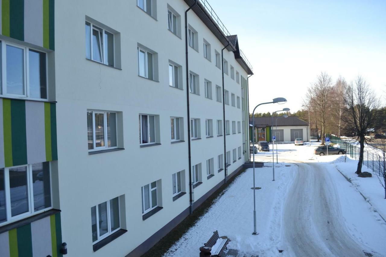 Valmieras Tehnikuma Dienesta Viesnica Exterior foto